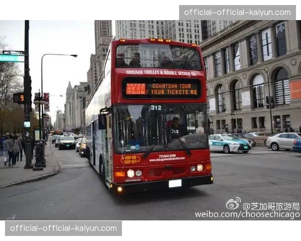 芝加哥“车轮上的社区”项目为低收入青少年提供免费车辆与课程